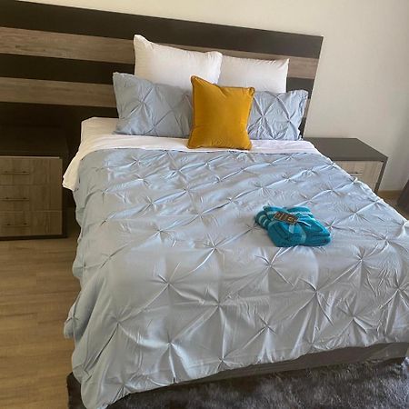 Holiday Villa Хараре Экстерьер фото