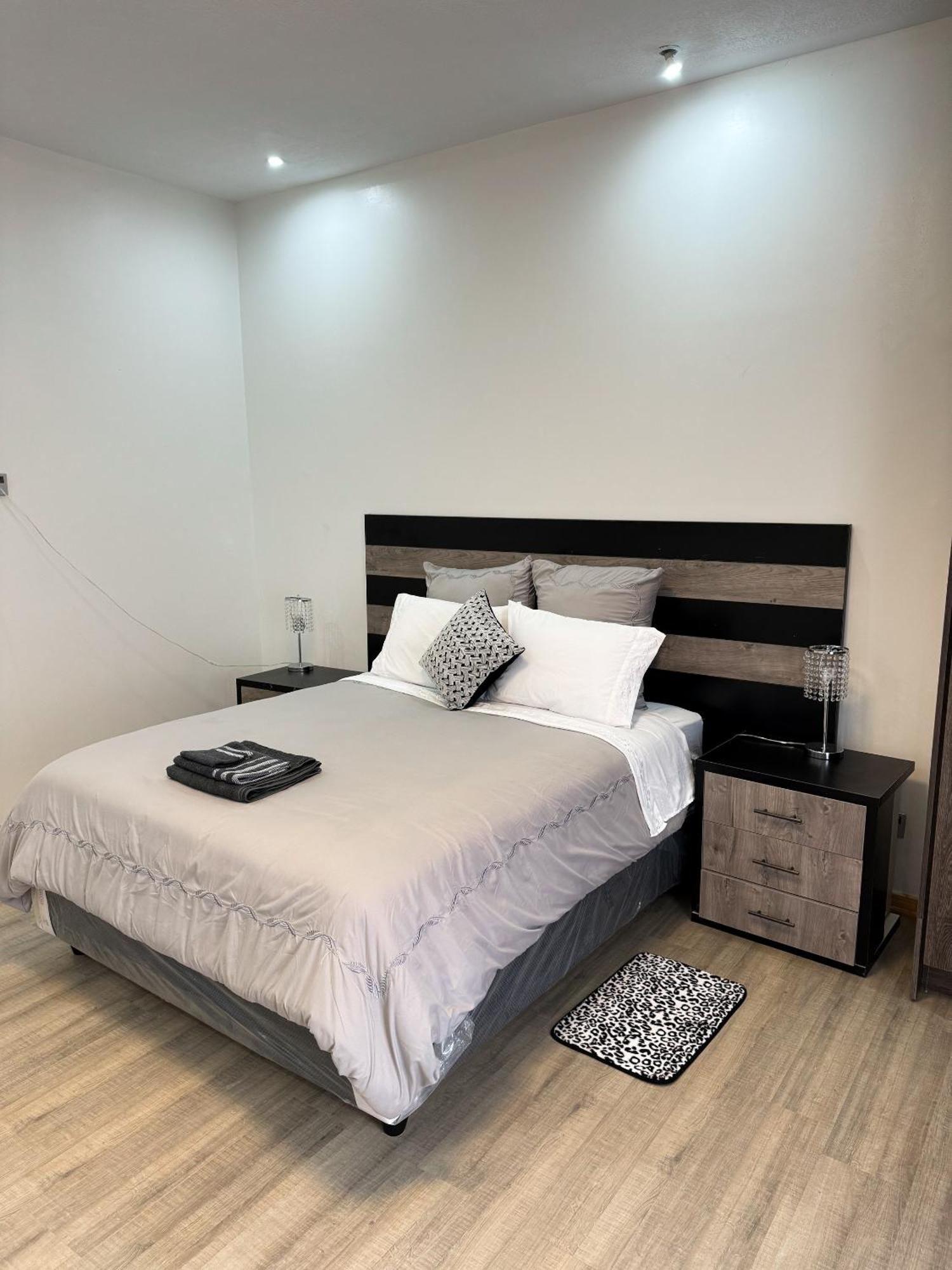 Holiday Villa Хараре Экстерьер фото