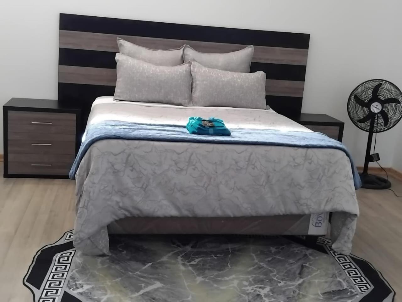 Holiday Villa Хараре Экстерьер фото
